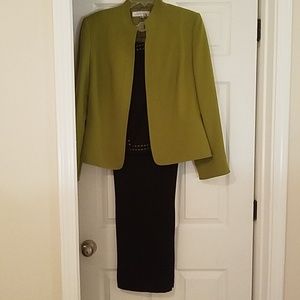 Tahari 3 pc. Pants suit